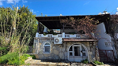 Bitez Asarlık'ta Sahile 600 m Tek Tapuda 2 Ev | Dubleks + 2+1