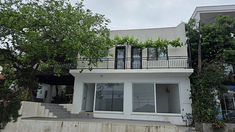 Yalıkavak'ta 90 m² Kiralık Dükkan | Mutfaklı, Klimalı